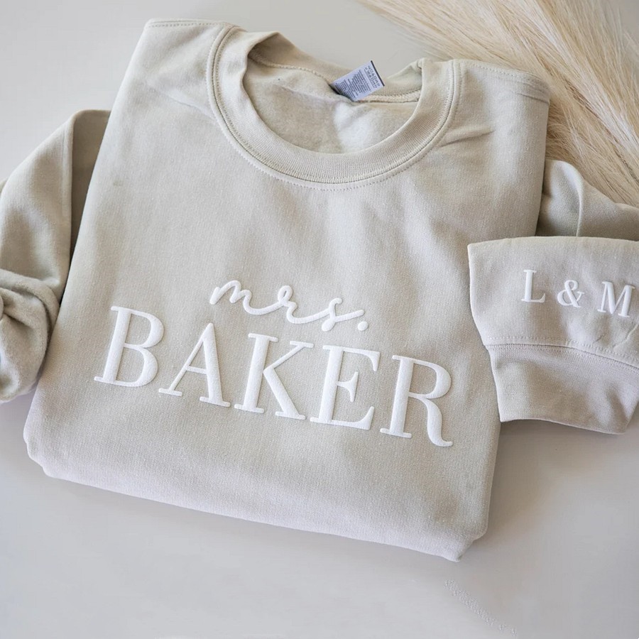 Personalized Future Mrs Sweatshirt Custom Fiancee Sweater Engagement Gift