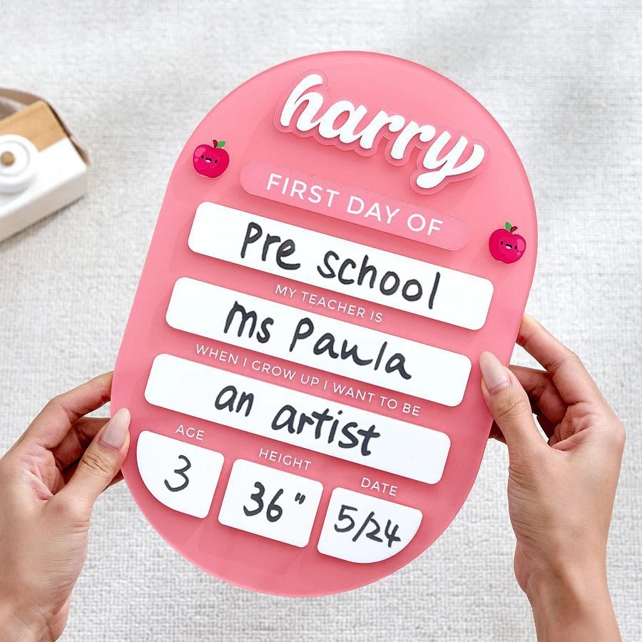 Personalized First/Last Day of School Sign Interchangeable Back to School Sign Gift for Kid