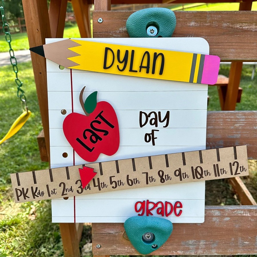 Personalized 1st/100th/Last Day of School Sign Interchangeable Back to School Sign Kit Gift for Kid